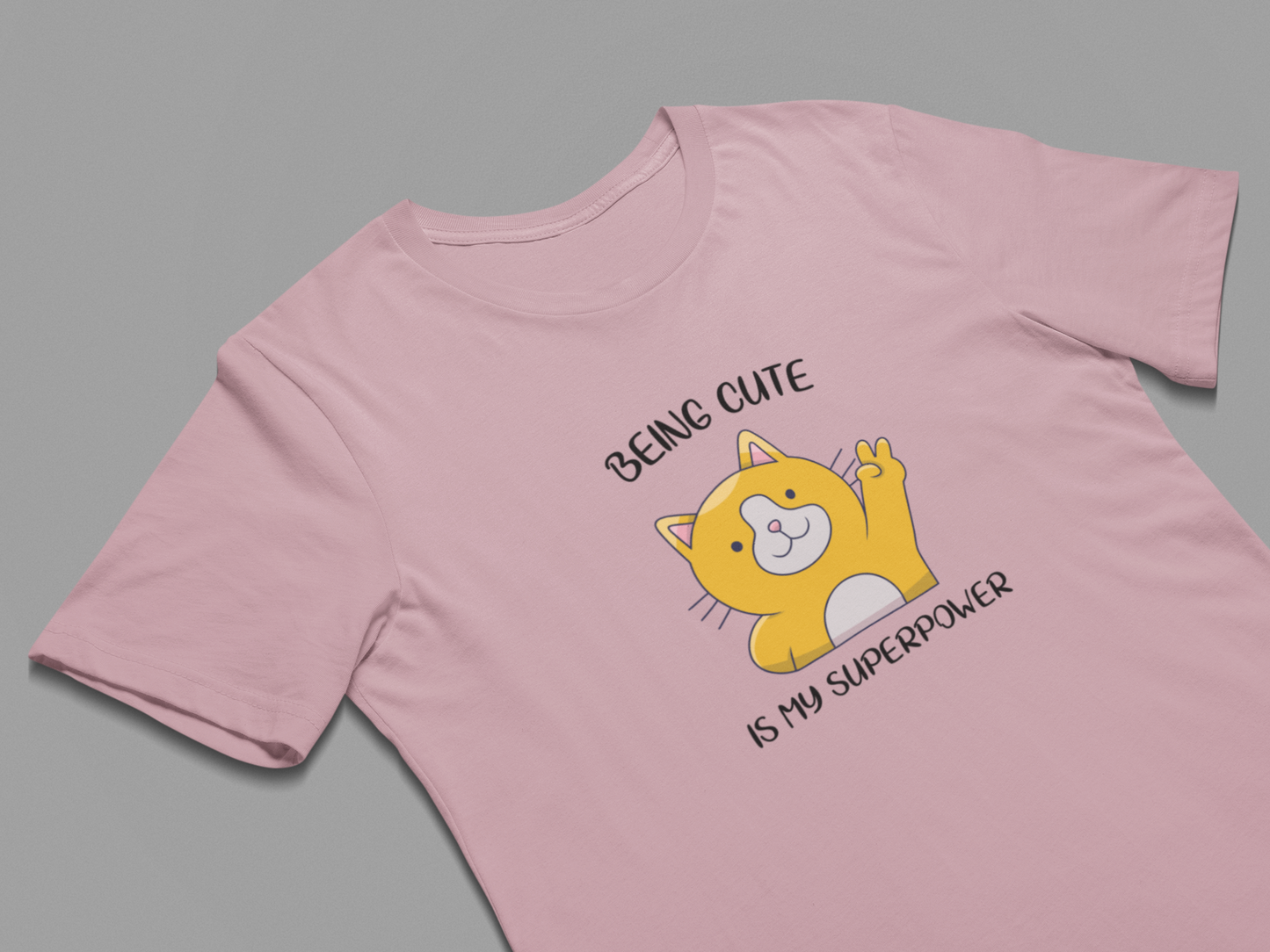 Printed T-shirt Regular : Being Cute